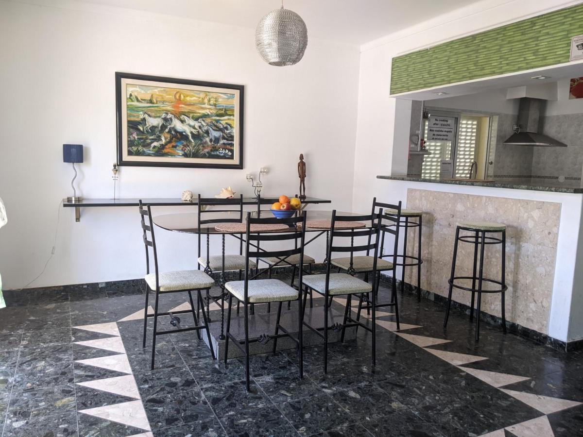 Dolphin House Hostel Faro Dış mekan fotoğraf
